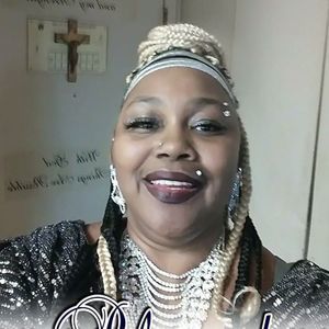 Meet your Posher, Lawanna